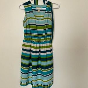 Banana Republic size 0 sleeveless multi colored